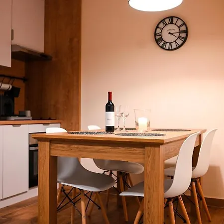 Apartment Lena *